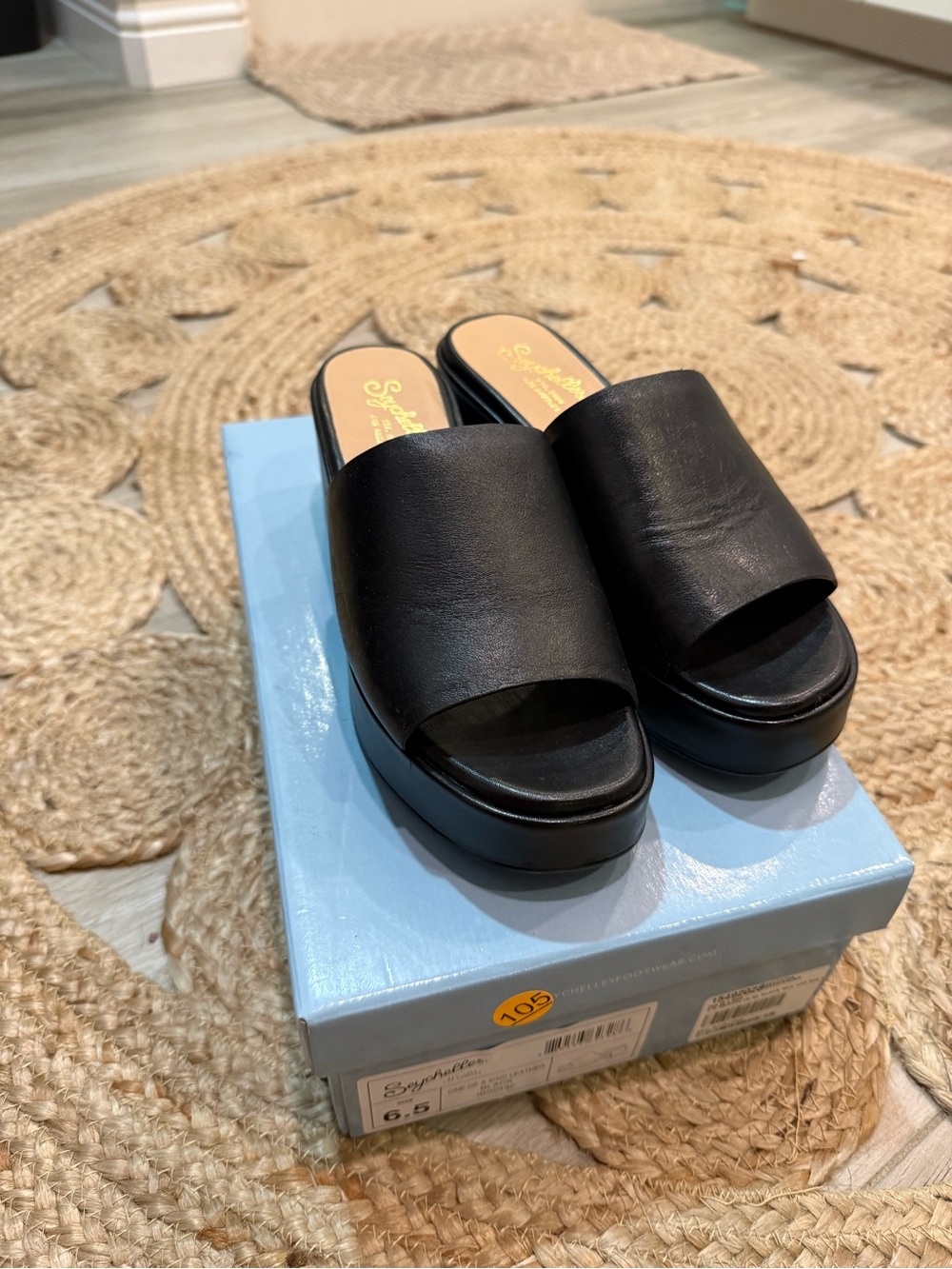 Seychelles Black Leather Slide Platform Mules